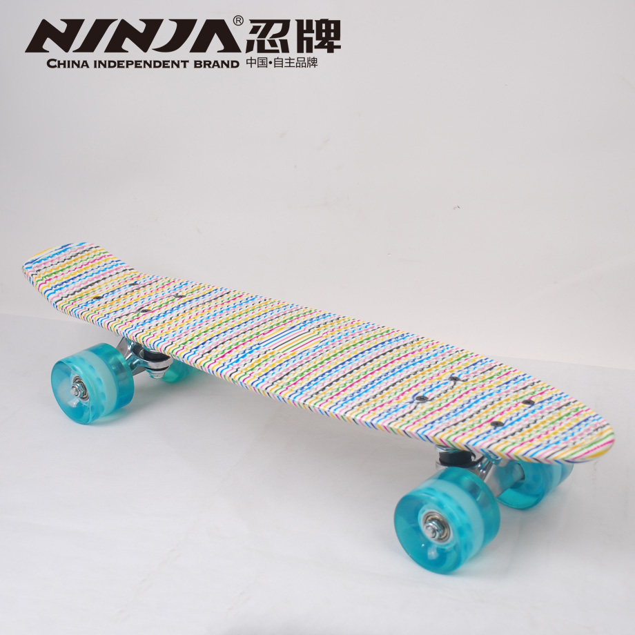 忍牌輪滑小魚板NB826滑板